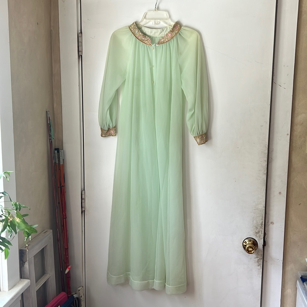 Gorgeous MISS ELAINE Embroidered Mint Green Sheer Chiffon Peignoir Robe